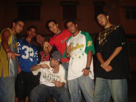 B.city crew